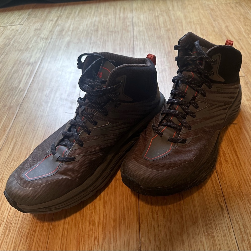 Hoka Speed Goat Mid hiking shoes